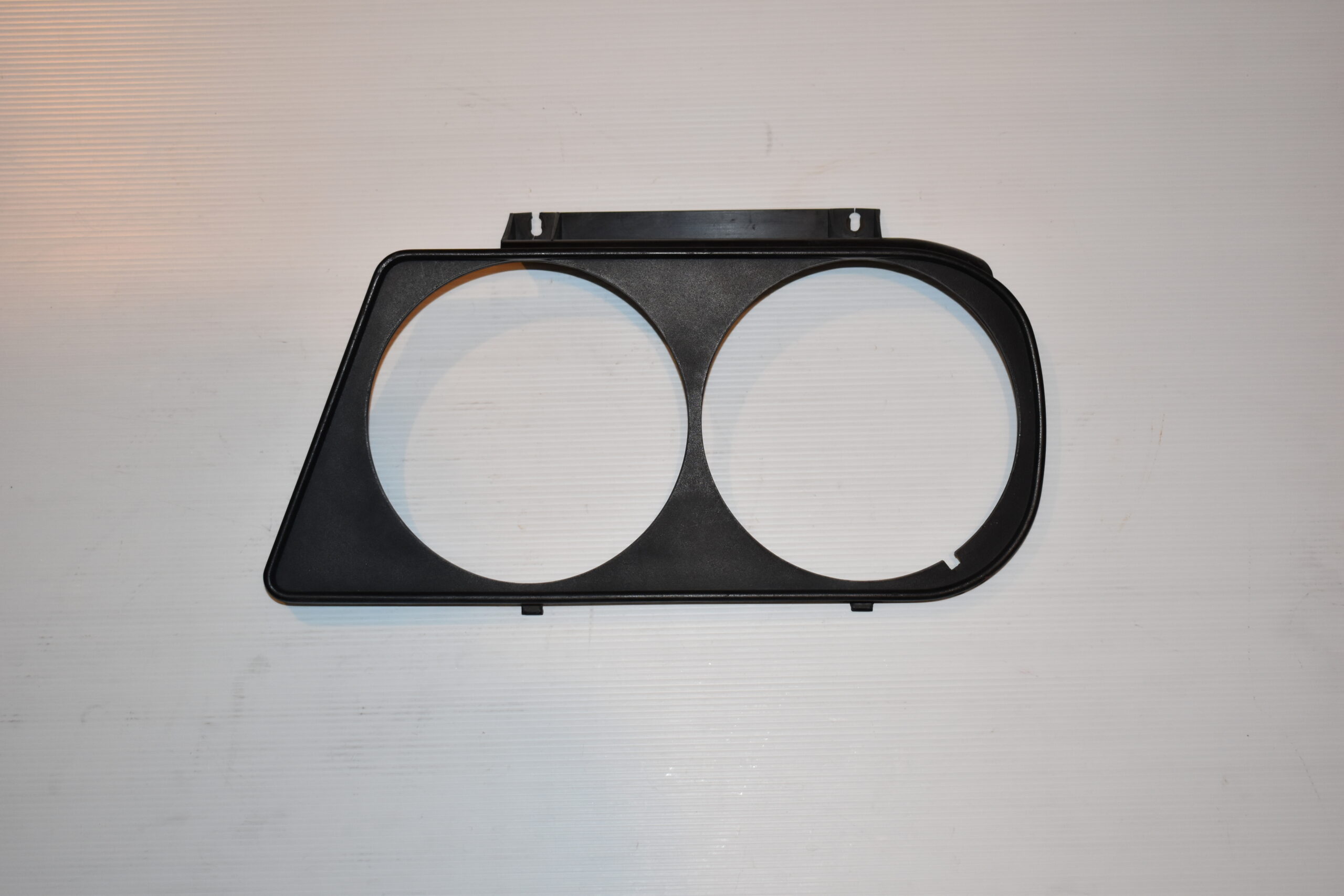 Surround (Door) - LH Side. Headlight assy. Beta S3, VX