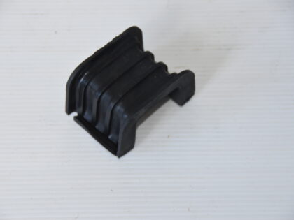 Pad (cushion) - Supports radiator. Beta S/H
